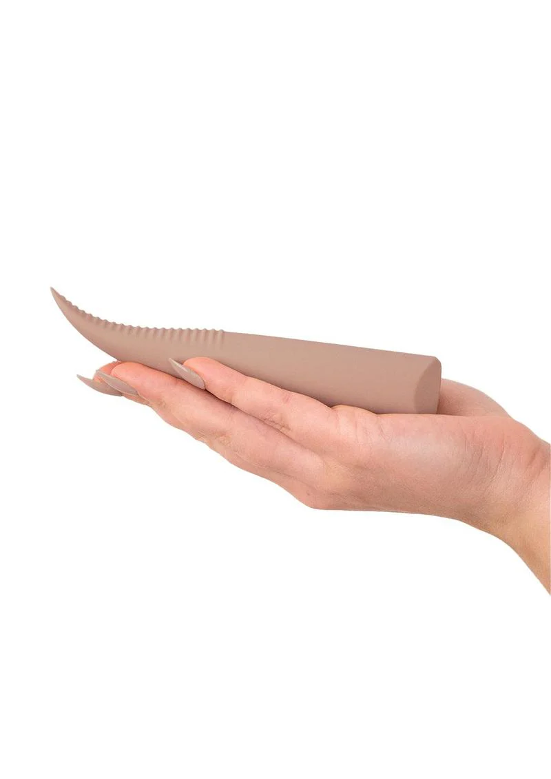 Dreamtoys Nude Laurel Travel Massager - Image 4